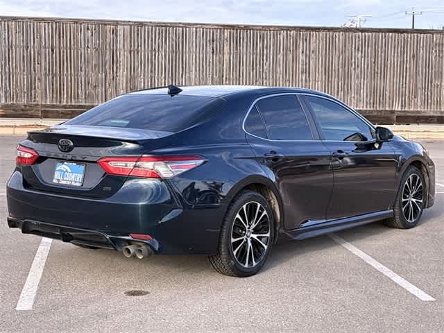Thumbnail: 2019 Toyota Camry - 6