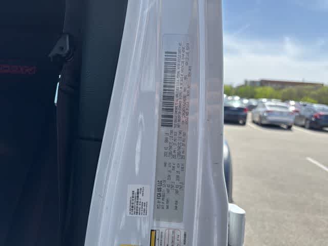 Thumbnail: 2019 Jeep Wrangler - 23