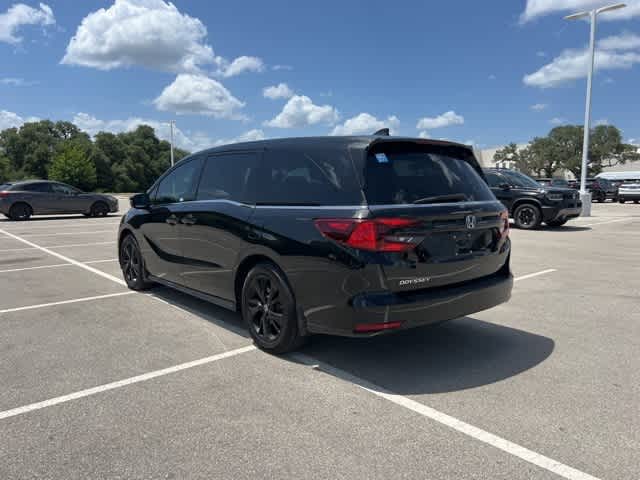 Thumbnail: 2024 Honda Odyssey - 3