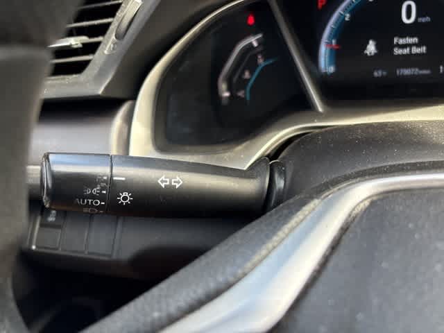 Thumbnail: 2016 Honda Civic - 15