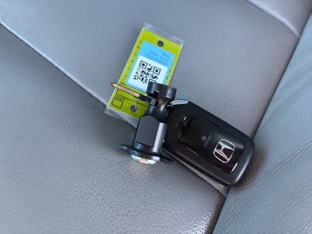 Thumbnail: 2019 Honda Pilot - 22