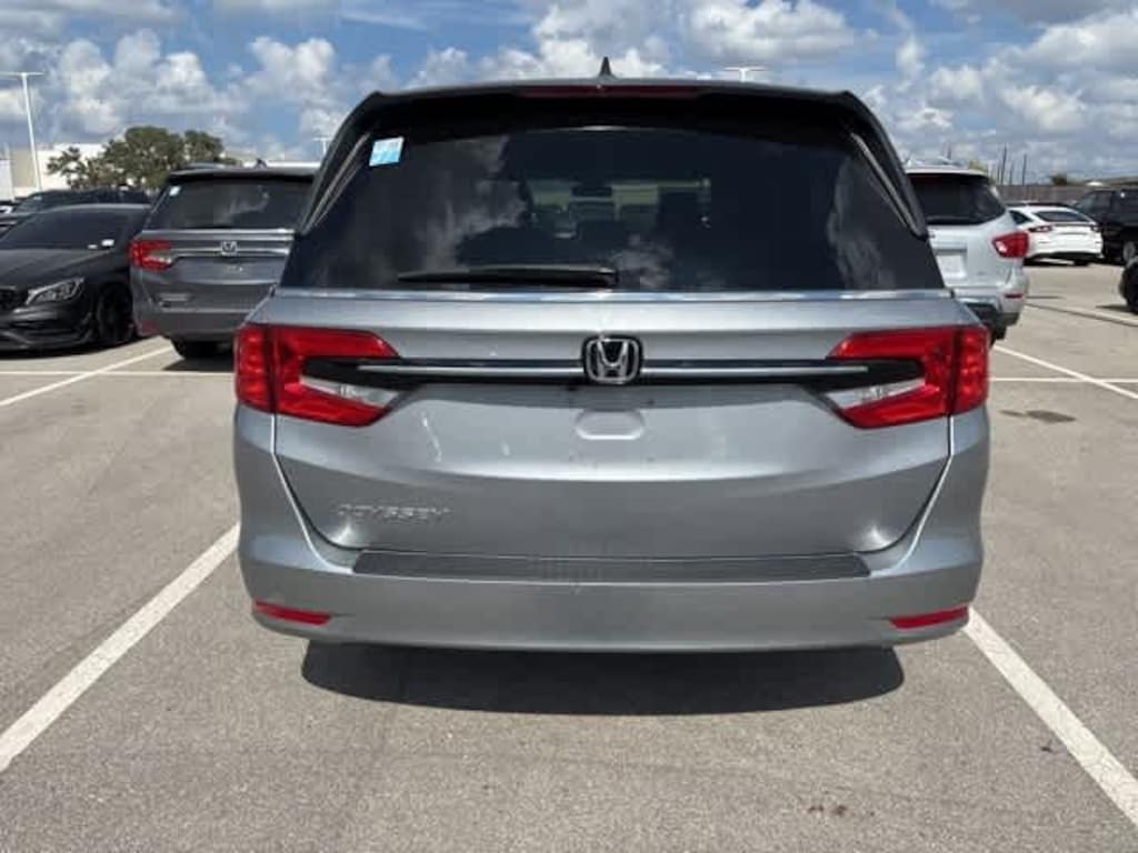 Certified 2024 Honda Odyssey EX Van
