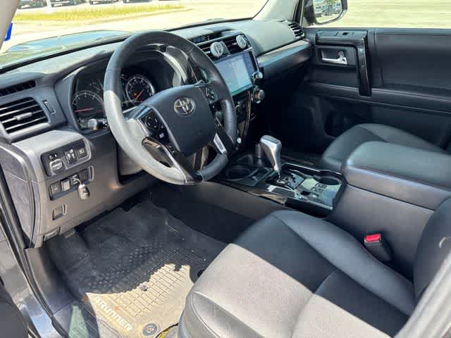 Thumbnail: 2020 Toyota 4Runner - 9