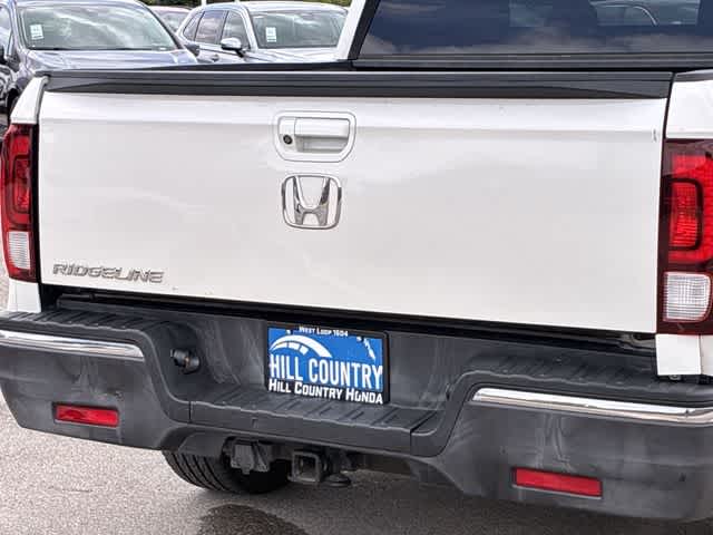 Thumbnail: 2017 Honda Ridgeline - 12