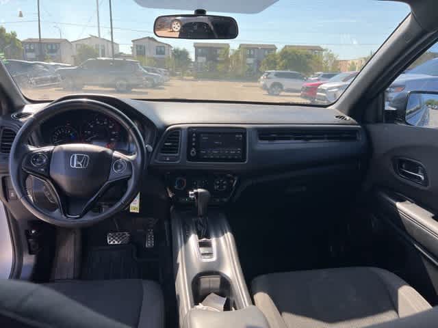Thumbnail: 2019 Honda HR-V - 17