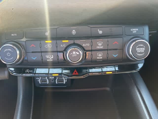 Thumbnail: 2023 Dodge Durango - 19