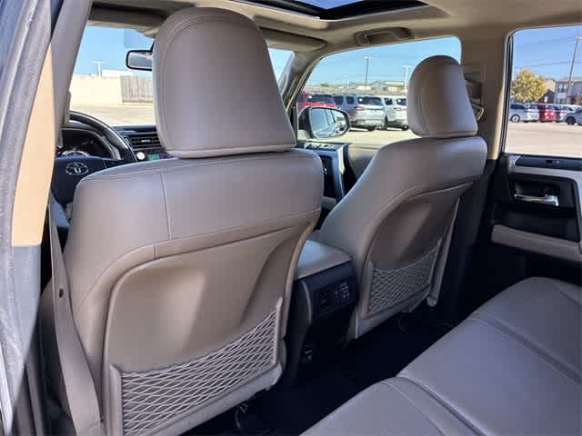 Thumbnail: 2015 Toyota 4Runner - 19