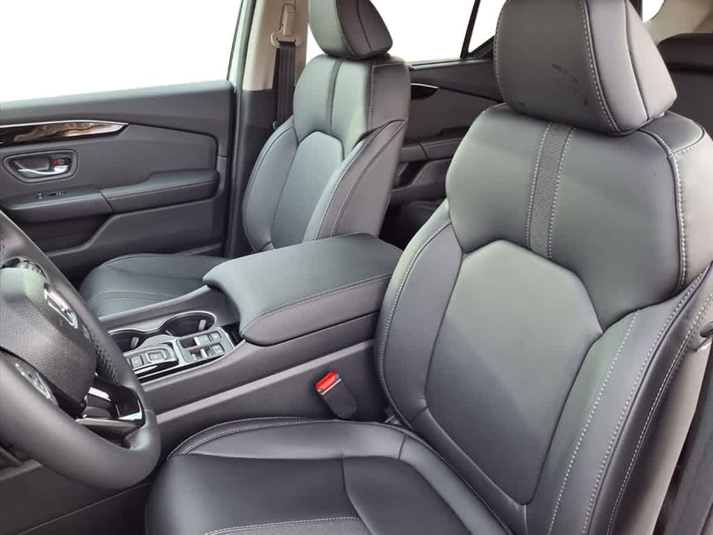 Thumbnail: 2026 Honda Pilot - 23