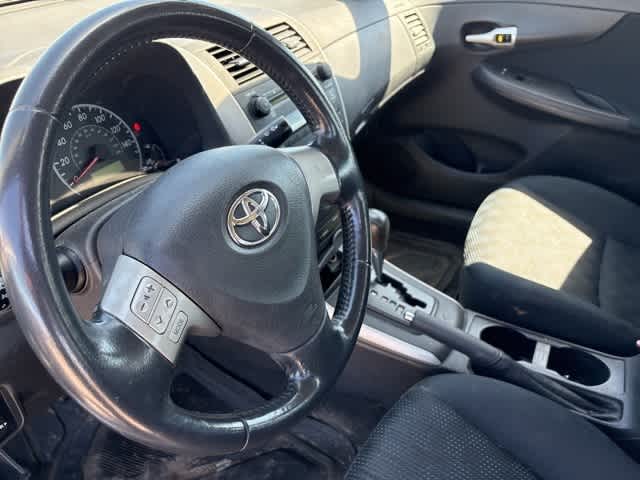 Thumbnail: 2009 Toyota Corolla - 10