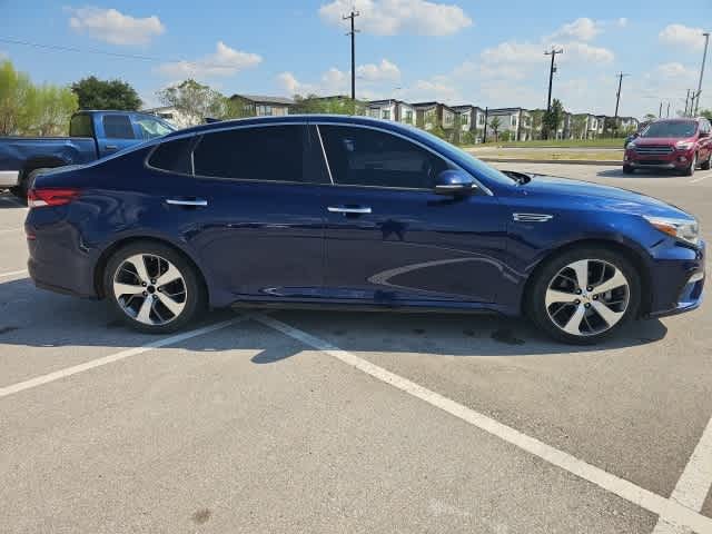 Thumbnail: 2020 Kia Optima - 4