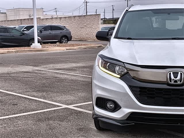 Thumbnail: 2022 Honda HR-V - 10