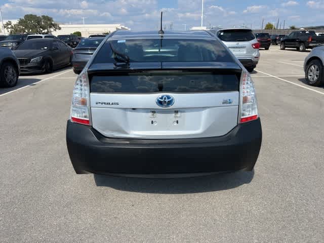 2010 Toyota Prius Four photo 3