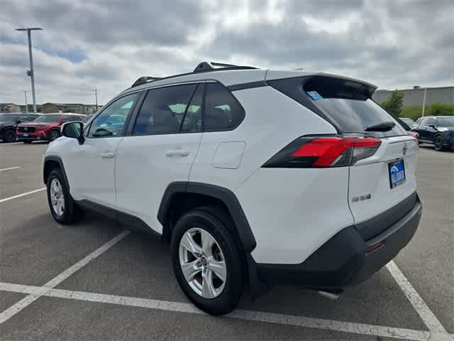Thumbnail: 2021 Toyota RAV4 - 4