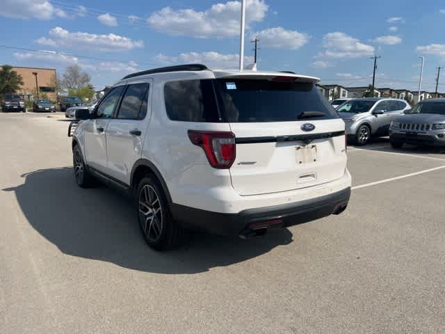 Thumbnail: 2017 Ford Explorer - 3