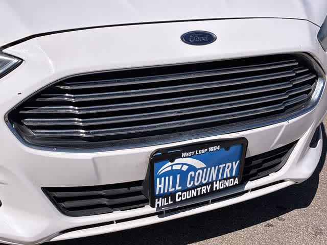 Thumbnail: 2016 Ford Fusion - 12