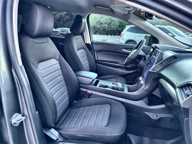 Thumbnail: 2022 Ford Edge - 22