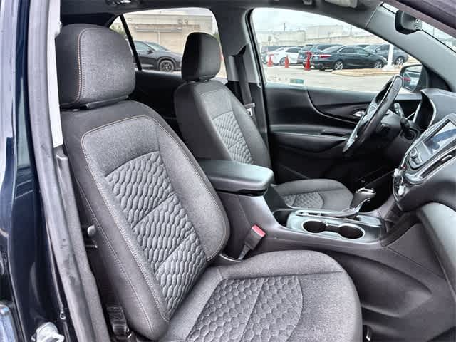 Thumbnail: 2021 Chevrolet Equinox - 22