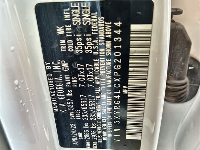 Thumbnail: 2023 Kia Sorento - 37