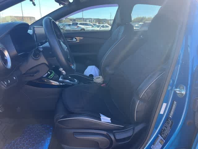 Thumbnail: 2023 Kia Forte - 10