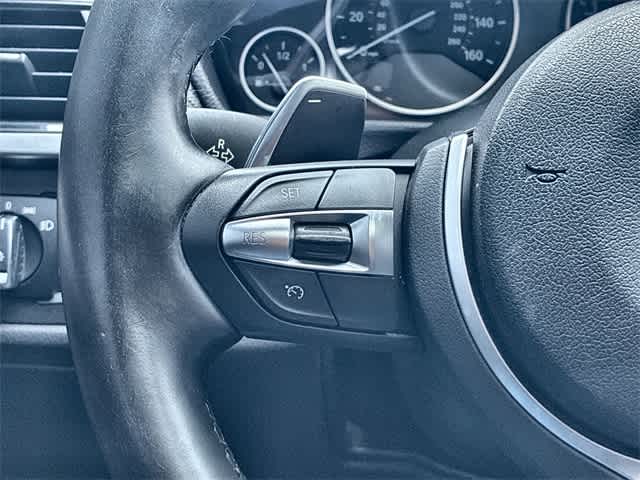 Thumbnail: 2016 BMW 4 Series - 26