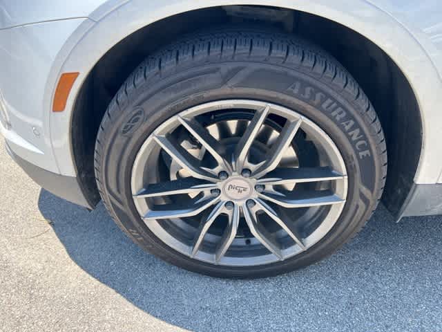 Thumbnail: 2020 Cadillac XT5 - 17