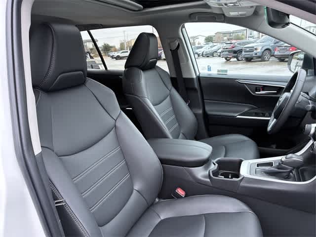 Thumbnail: 2024 Toyota RAV4 - 24