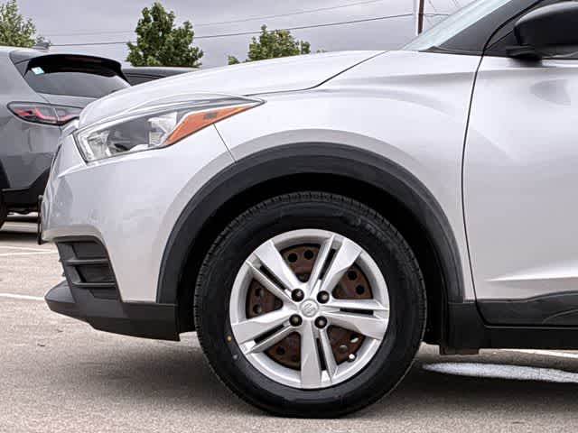 Thumbnail: 2020 Nissan Kicks - 14