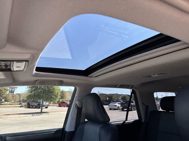 Thumbnail: 2021 Toyota 4Runner - 20