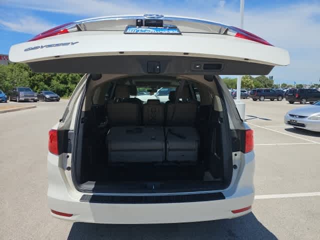 Thumbnail: 2019 Honda Odyssey - 12