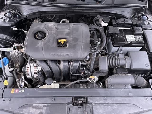 Thumbnail: 2023 Kia Forte - 15