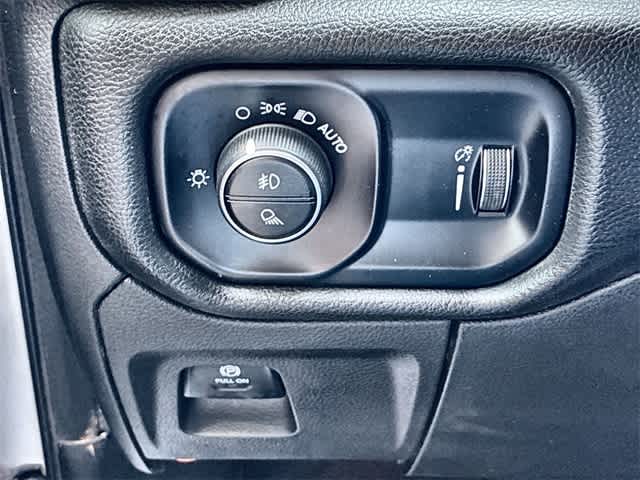 Thumbnail: 2024 RAM 1500 - 40