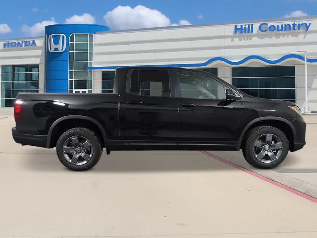 Thumbnail: 2025 Honda Ridgeline - 6