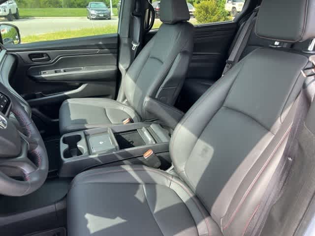 2025 Honda Odyssey Sport 22