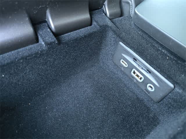 Thumbnail: 2023 Chevrolet Corvette - 31