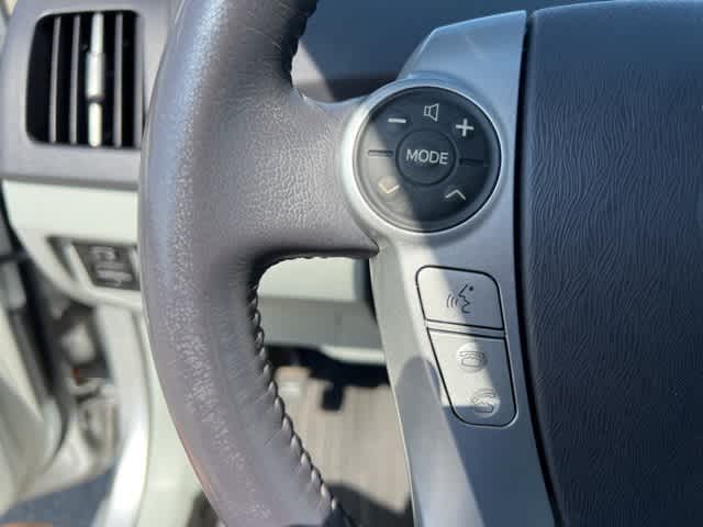 Thumbnail: 2010 Toyota Prius - 11