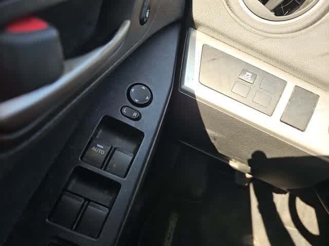 Thumbnail: 2012 Mazda Mazda3 - 14