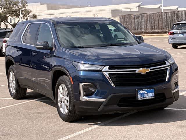 Thumbnail: 2023 Chevrolet Traverse - 8
