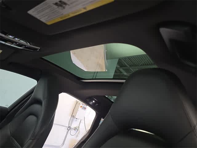 Thumbnail: 2019 Porsche Panamera - 20