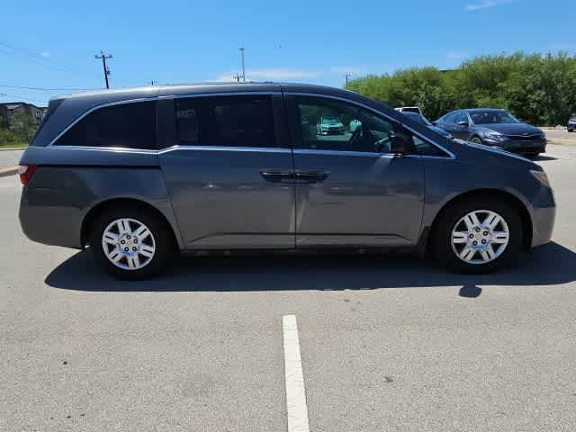 Thumbnail: 2012 Honda Odyssey - 4