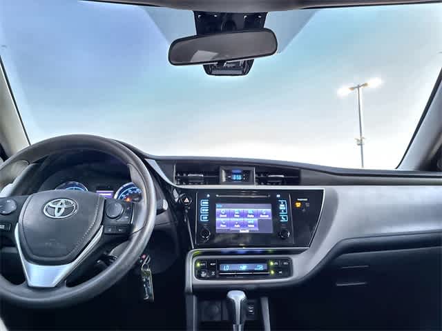 Thumbnail: 2017 Toyota Corolla - 28