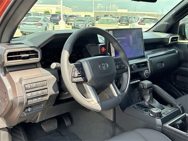 2025 Toyota Tacoma TRD Off-Road photo 2