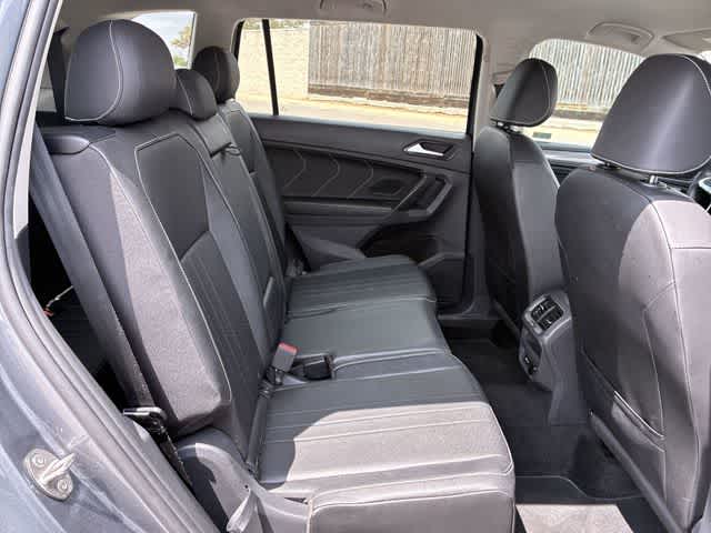 Thumbnail: 2023 Volkswagen Tiguan - 21