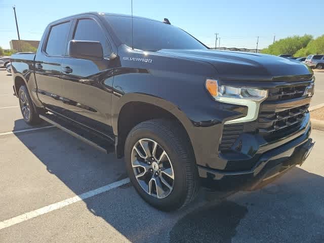 2022 Chevrolet Silverado 1500 RST photo 2