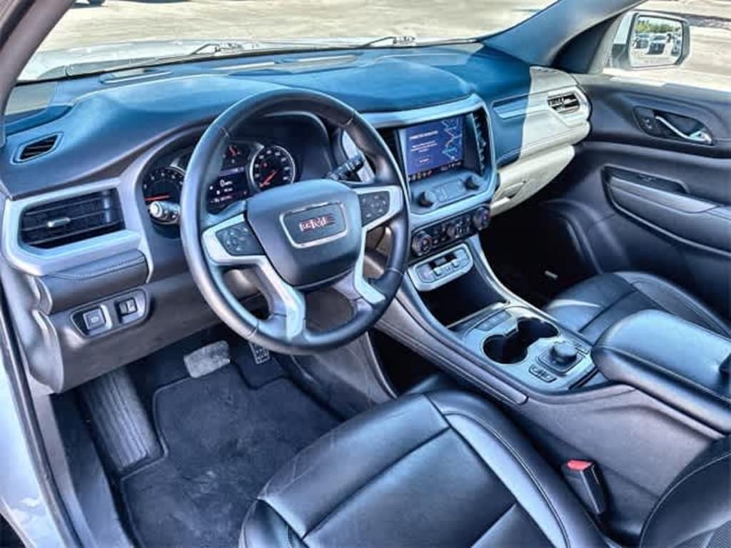 Used 2023 GMC Acadia SLT SUV