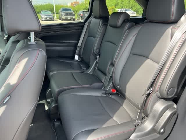 2025 Honda Odyssey Sport 21
