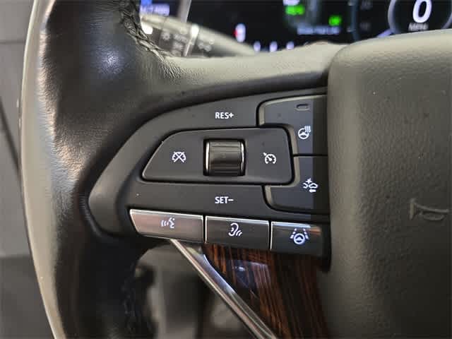 2023 Cadillac Escalade Premium Luxury 26
