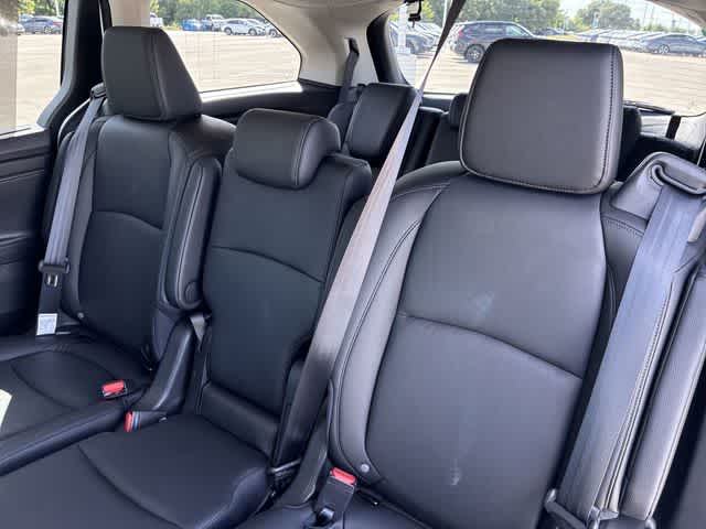 Thumbnail: 2026 Honda Odyssey - 21