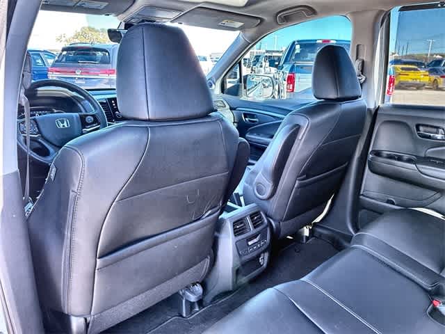 Thumbnail: 2022 Honda Pilot - 19