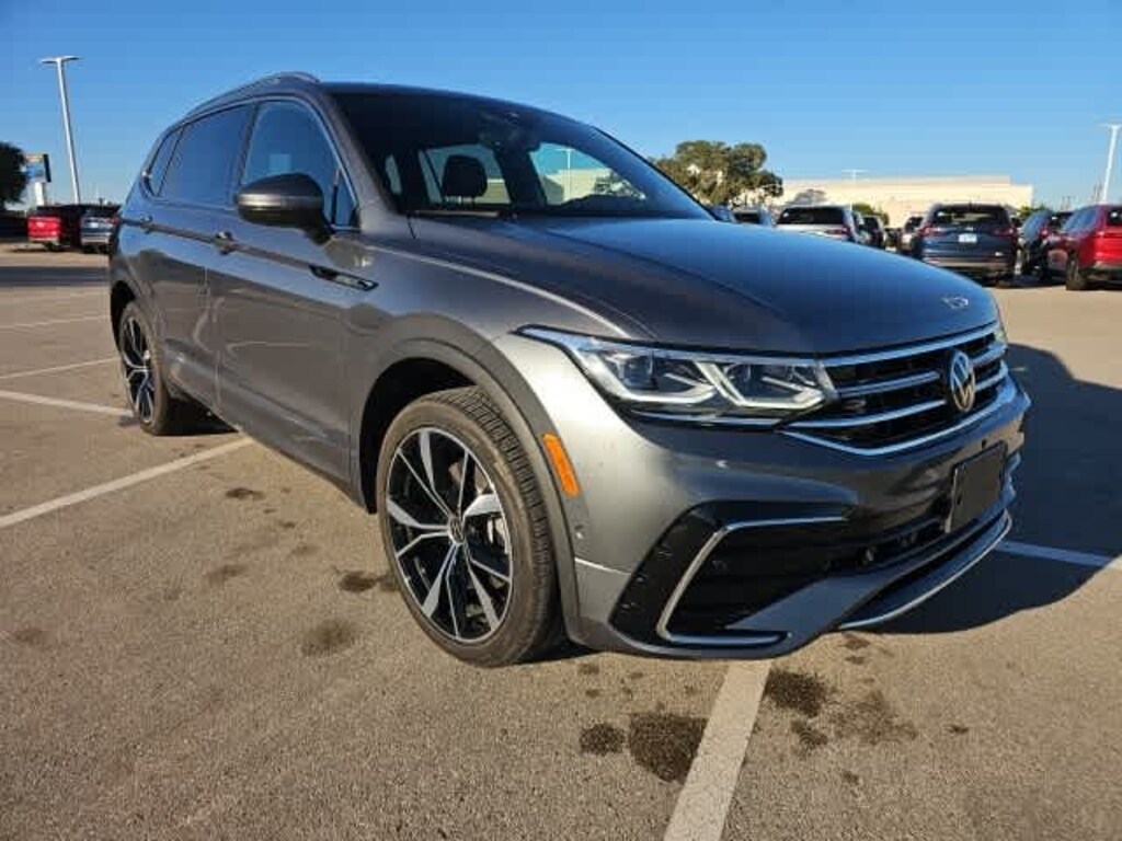 Used 2024 Volkswagen Tiguan 2.0T SEL R-Line SUV