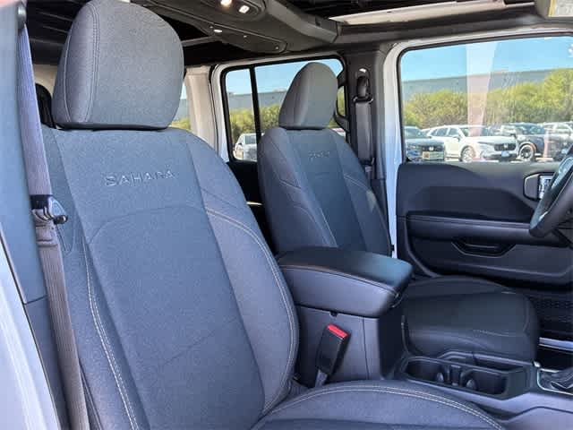 Thumbnail: 2024 Jeep Wrangler - 22